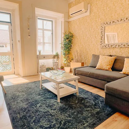 Apartment My Fair - Principe Real With Balcony Lisbon