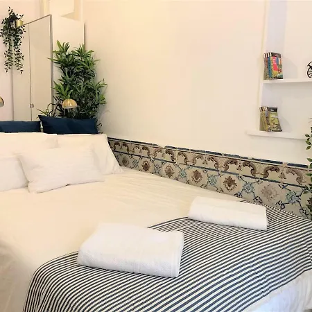 My Fair - Principe Real With Balcony Apartment